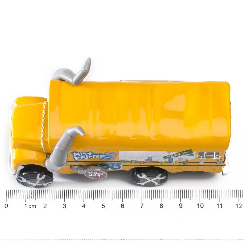 Disney Pixar Cars Lightning McQueen Alloy Metal Mater Model Car 1:55 Diecast Jackson Storm Vehicle Toy Car Kids Birthday Gift