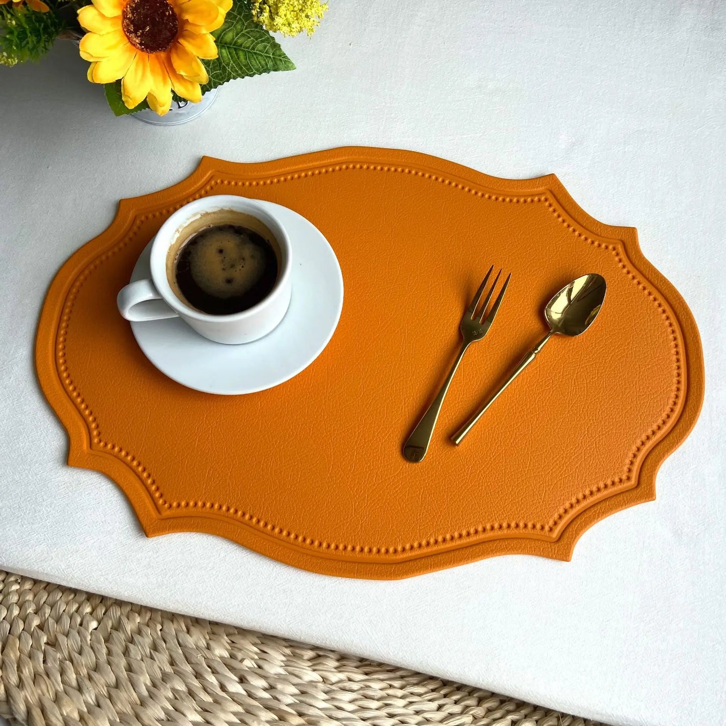 1/4/6PCS Shaped PU Placemat Set Faux Leather Kitchen Dining Table Pad Luxury Black Pink Green Place Mat Tableware Cafe Pad 식탁매트