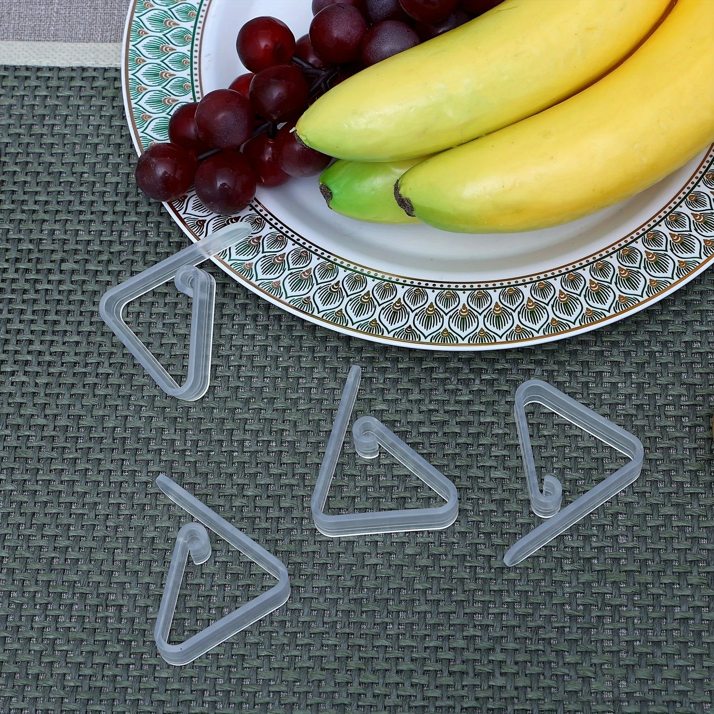 6pcs/12pcs Clear Tablecloth Clips, Picnic Table Cloth Clip, Windproof Table Cover Holder Clamps For Home, Kitchen, Restaurant