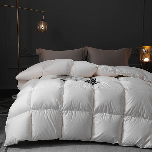 Luxurious Real Goose Down quilts duvets with 800+ fill power and 1000+ cleanliness Soft Comforter Warmth High Grade