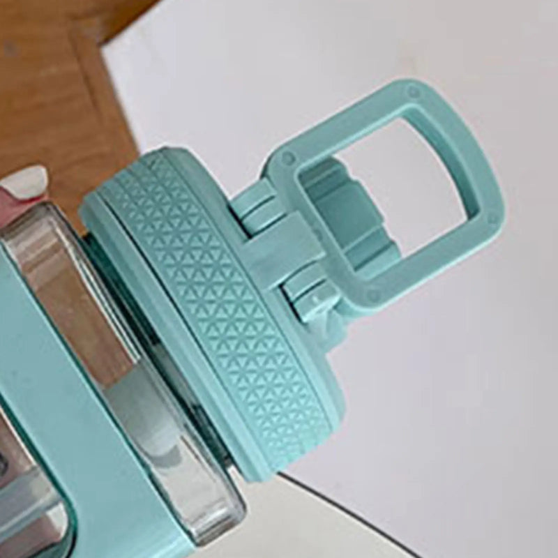 Botella de agua a prueba de fugas con pajita cuadrada, lindas botellas de agua resistentes al calor para mujeres, hombres, niños, regalos de cumpleaños