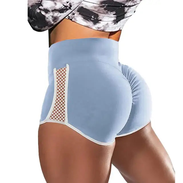 Abdômen feminino de cintura alta apertando shorts esportivos, secagem rápida, elevação do quadril, elegante, corrida