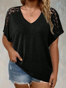 A new plous-size women's T-shirt with loose, perforated lace and solid V-neck short sleeves