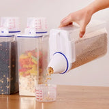 1Pc Sealed Cereal Insect-Proof Rice Bucket with Measuring Cup Transparent Rotary Food Moistureproof Tank Kitchen Storage Box 2KG