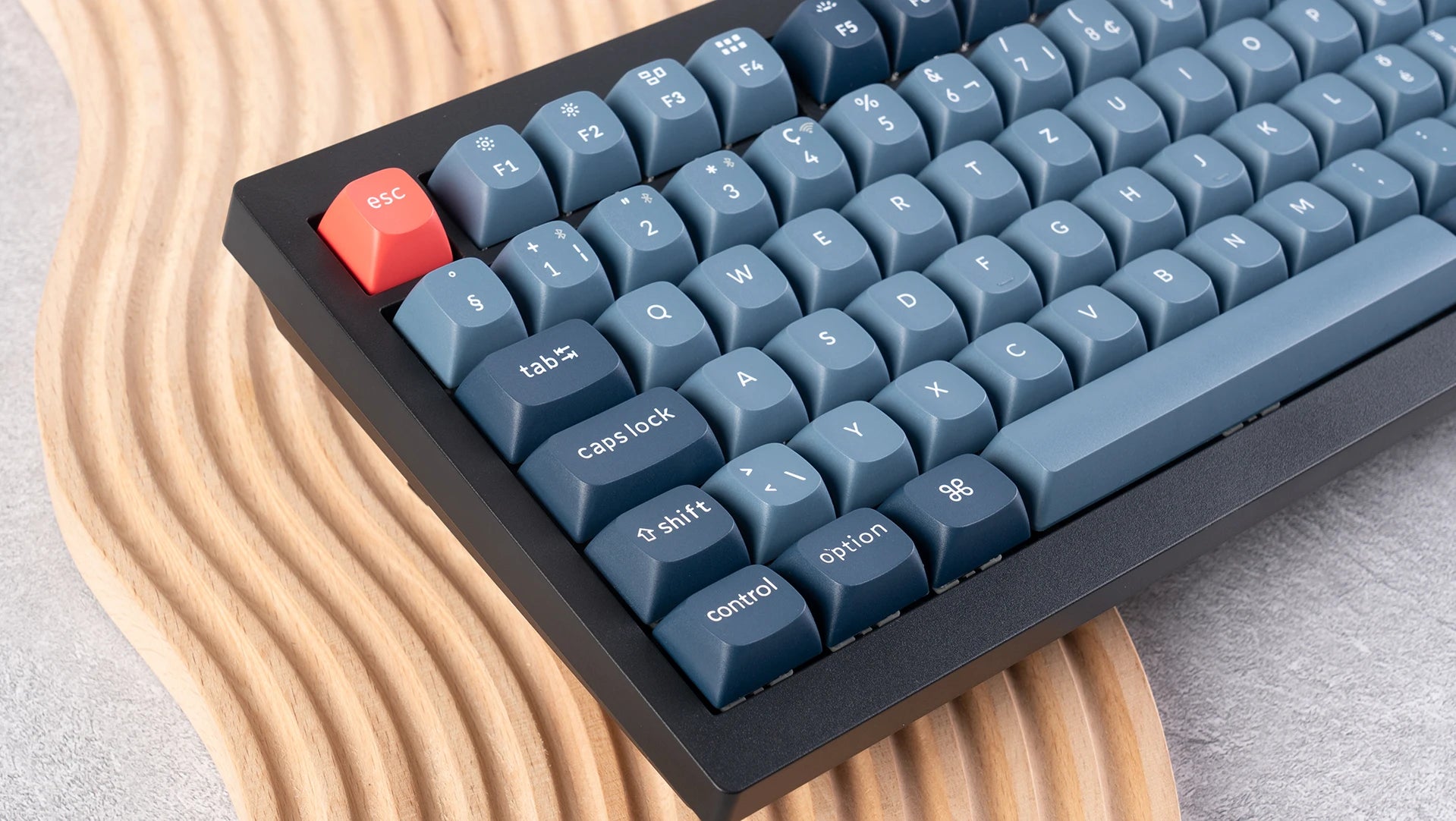 Keychron V1 Max ISO Layout Collection QMK Wireless Custom Mechanical Keyboard 2.4 GHz & Bluetooth RGB Backlit Hot-Swappable