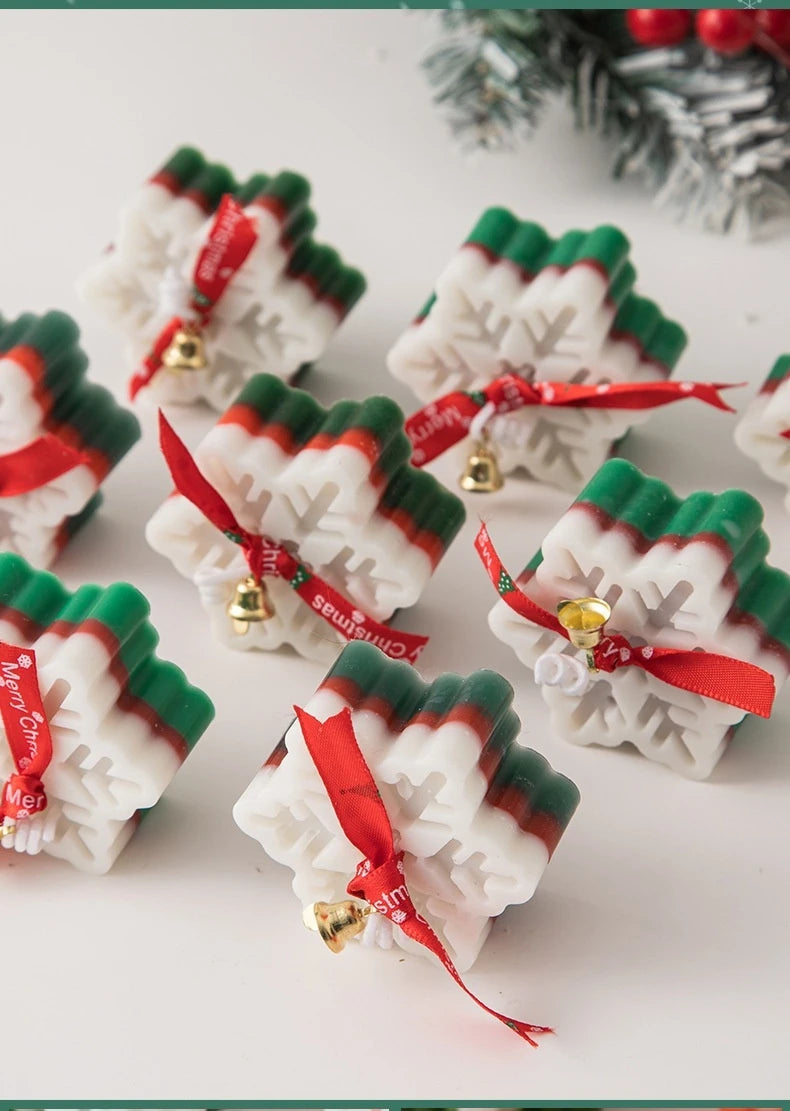 New Christmas Snowflake Aromatherapy Candle Hand-Made Romantic Atmosphere Creative Home Desktop Decorations With Gifts Ornaments