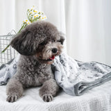 Soft Fluffy High Quality Pet Blanket Flannel Dog Sleeping Blanket Paw Print Pattern Pet Mat Warm Comfortable Blanket for Cat Dog
