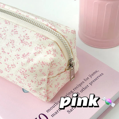 18*7*8cm Makeup Bag High-Quality Canvas Portable Storage Bag Stylish Pen Bag For Artists Portable Travel Accessories