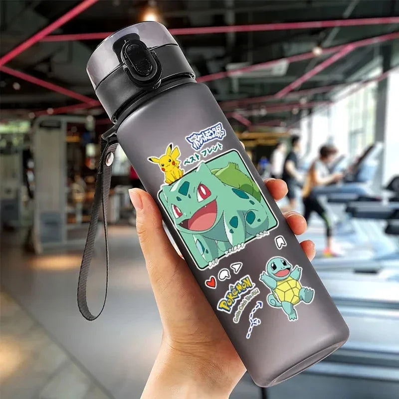 Anime Pokemon Portable Plastic Water Bottle 560ML Ash Ketchum Pikachu High Capacity Insulation Outdoor Water Cup for Kids Gift