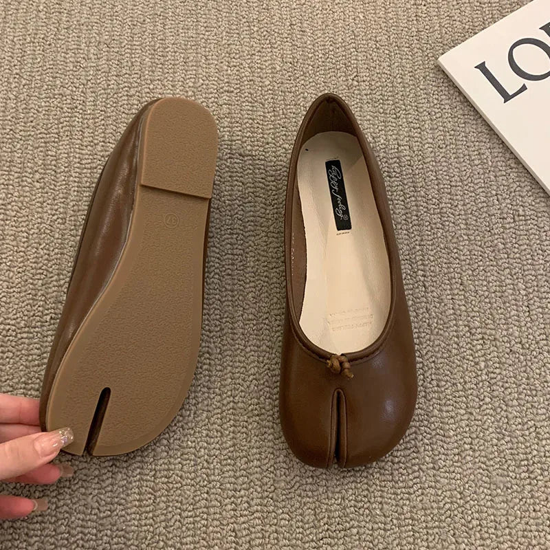Women Flats Tabi Ninja Shoes Woman Ladies Microfiber Leather Comfy  Flats Split Toe Slippers Soft Bottom Loafers Solid Brief La