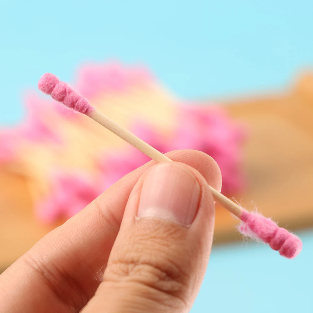 100PCS Disposable Cotton Swab Cute Pink Double Head Cotton Stick Makeup Remover Bat for Beauty Cosmetics Ear Cleaning Swabs