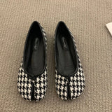 Women Flats Tabi Ninja Shoes Woman Ladies Microfiber Leather Comfy  Flats Split Toe Slippers Soft Bottom Loafers Solid Brief La