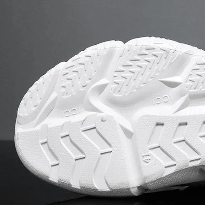 2025 Fashion and Comfortable Mesh Breathable outdoors Shoes man Summer Men's Casual Shoes men Thick Bottom Sneakers