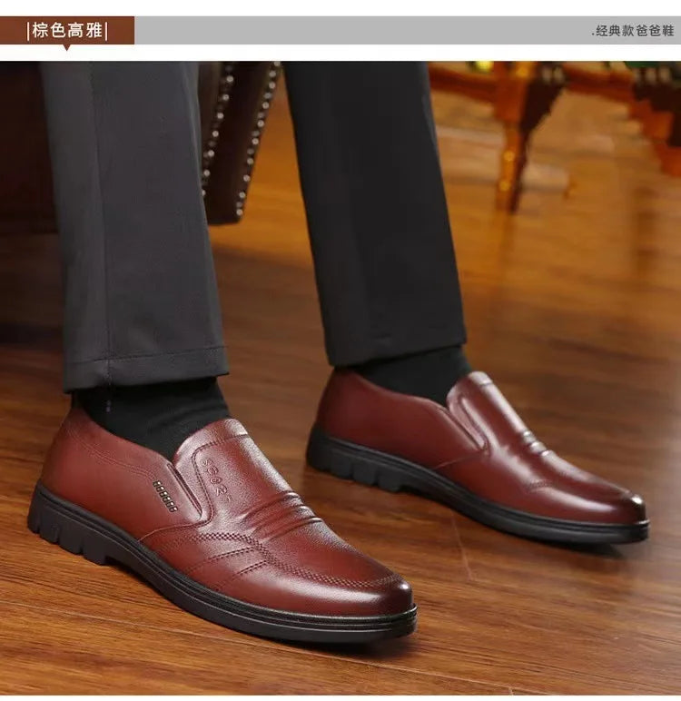 Men's leather shoes, new black, soft bottom, anti-slip, breathable shoes, men's business dress casual, luxury light flat