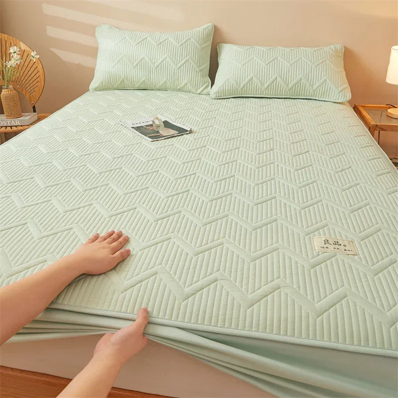 Waterproof Quilted Mattress Cover - Cotton Top, Antibacterial Fiber Fill, TPU Waterproof Layer - A-Class Health Standard