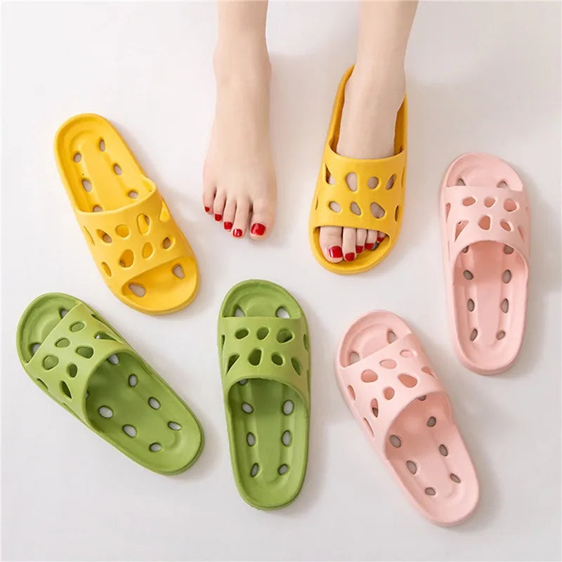 Summer Fashion Slippers Women's Shoes Cloud Slippers For Men Home Flat Sandals Massage Flip Flops Couples Bathroom Indoor Slides