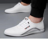 2024 New Casual Shoes for Men Fashion Lightweight Men Walking Shoes Comfortable Slip-on Loafers Outdoor All-Match Men Flat Shoes