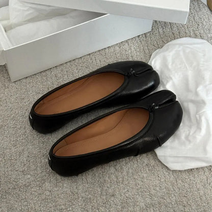 Fashion Soft Leather Split Toe Women Tabi Ballet Flats Spring Autumn Comfortable Walking Lazy Loafers Casual Girls Dance Shoes