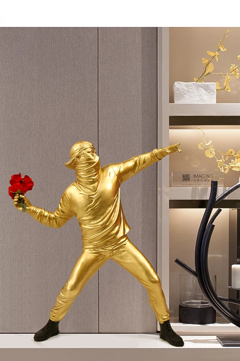 Resin Statues Sculptures Banksy Flower Thrower Statue Bomber Home Decoration Accessories Modern Ornaments Figurine Collectible
