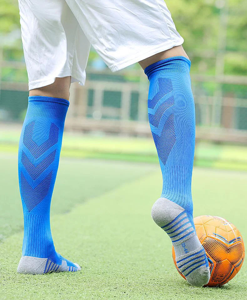White Black Stripes Football Soccer Socks For Men Teenages Kids Boys Over the Calf Baseball Rugby Athletic Socks Women Girls