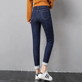 2023 Mujeres Jeans Térmicos Invierno Nieve Cálido Felpa Elástico Jeans Señora Skinny Espesar Polar Denim Pantalones Largos Retro Lápiz Pantalones