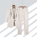 Traje profesional para mujer, primavera/verano 2024, nuevo, corto, manga dividida, color liso, traje de temperamento premium, conjunto de dos piezas