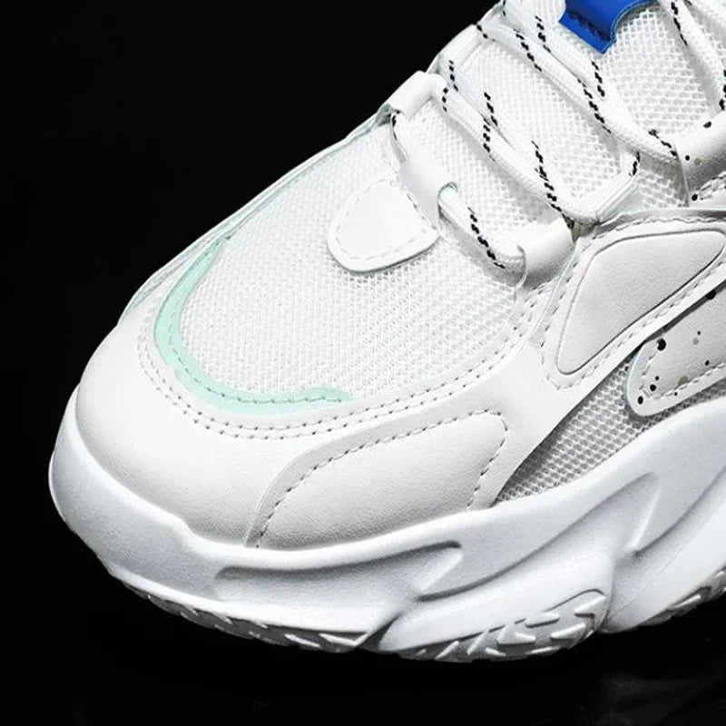 2025 Fashion and Comfortable Mesh Breathable outdoors Shoes man Summer Men's Casual Shoes men Thick Bottom Sneakers