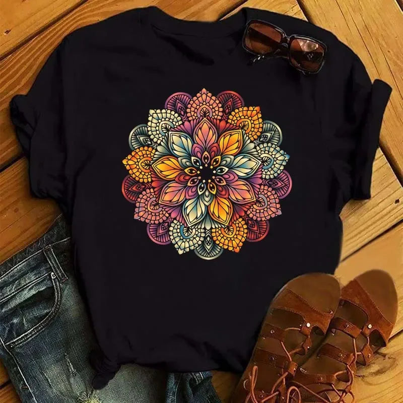 Women's Floral Mandala Printed T-Shirt, Plus Size Loose Short Sleeve Aesthetic Blouse, Casual Fashion, 90s Style, New