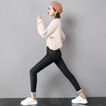 2023 Mujeres Jeans Térmicos Invierno Nieve Cálido Felpa Elástico Jeans Señora Skinny Espesar Polar Denim Pantalones Largos Retro Lápiz Pantalones