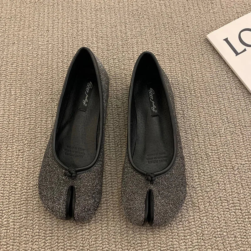 Women Flats Tabi Ninja Shoes Woman Ladies Microfiber Leather Comfy  Flats Split Toe Slippers Soft Bottom Loafers Solid Brief La