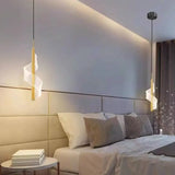 Lámpara colgante nórdica de espiral LED para mesita de noche, iluminación interior, dormitorio, sala de estar, decoración del hogar, luz acrílica moderna