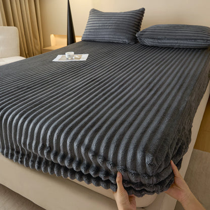 Solid Color Thick Faux Rabbit Fur Mattress Cover Autumn Winter Warm Velvet Mattress Protector Fluffy Soft Plush Fitted Bed Sheet
