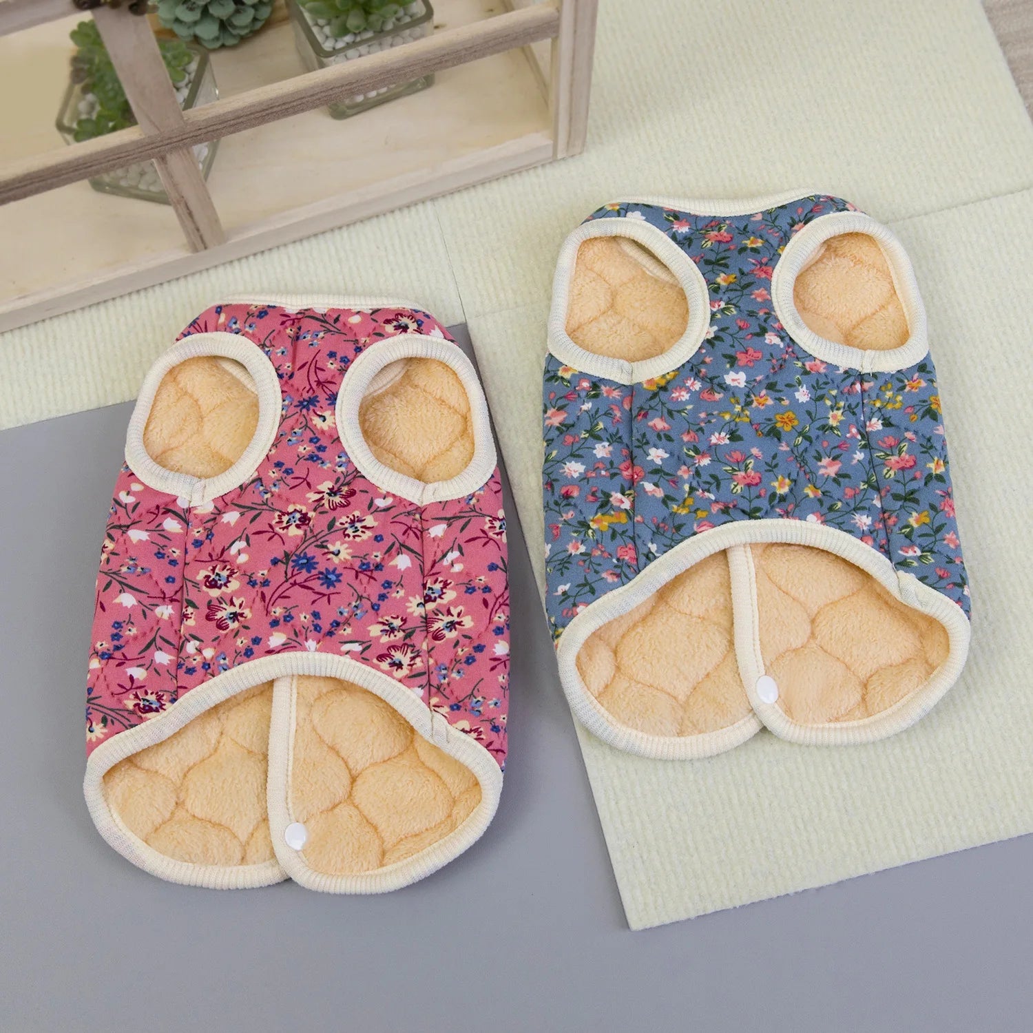 Winter Flower Pattern Pet Jacket Pet Dog Costume Navy Pink Sleeveless Vest Jacket Warm Comfortable Floral Cotton Vest Small Dog