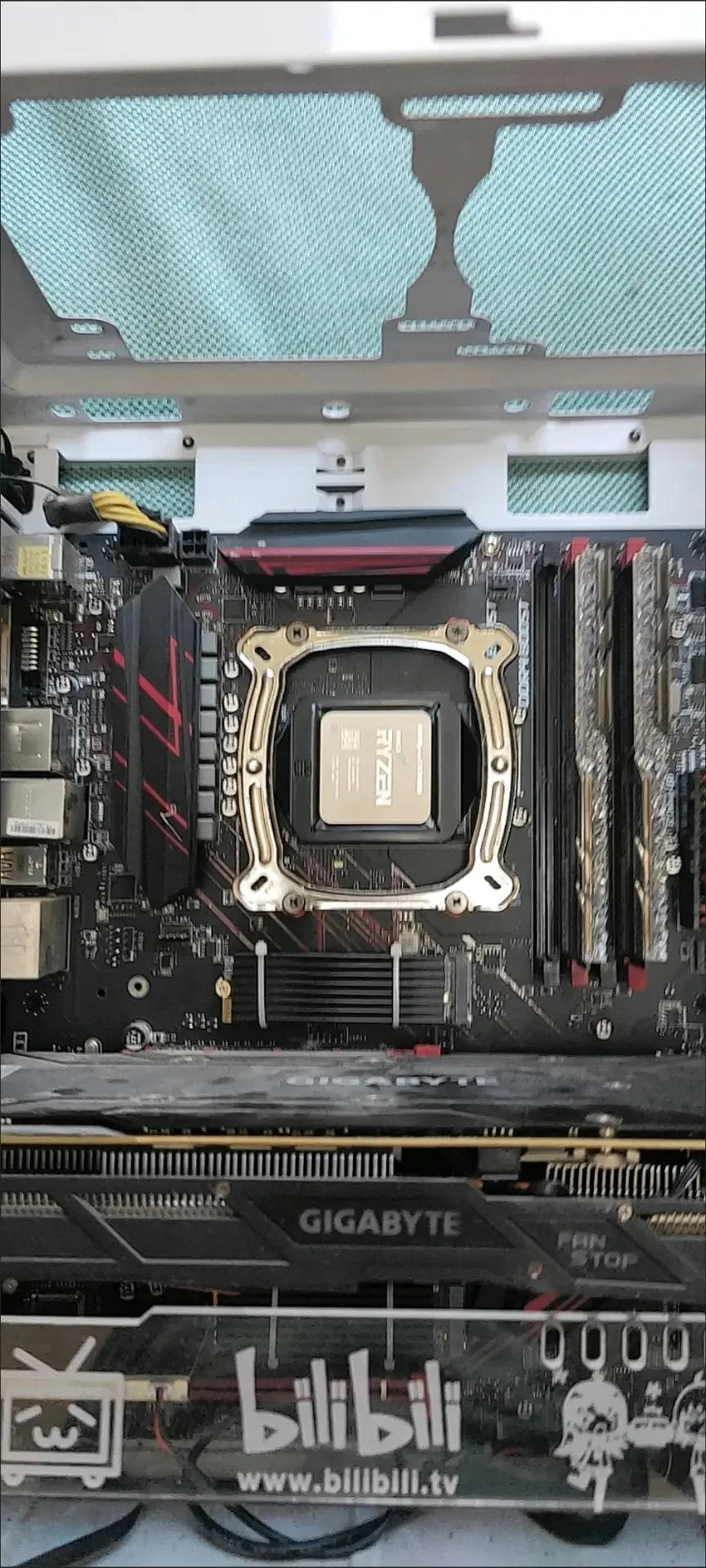 AMD Ryzen 7 5700x3d CPU 3 GHz AM4 processore R7 5000 Serie 8 Core 16 Thread 3.0 GHz Socket AM4 105W nessuno grafico integrato