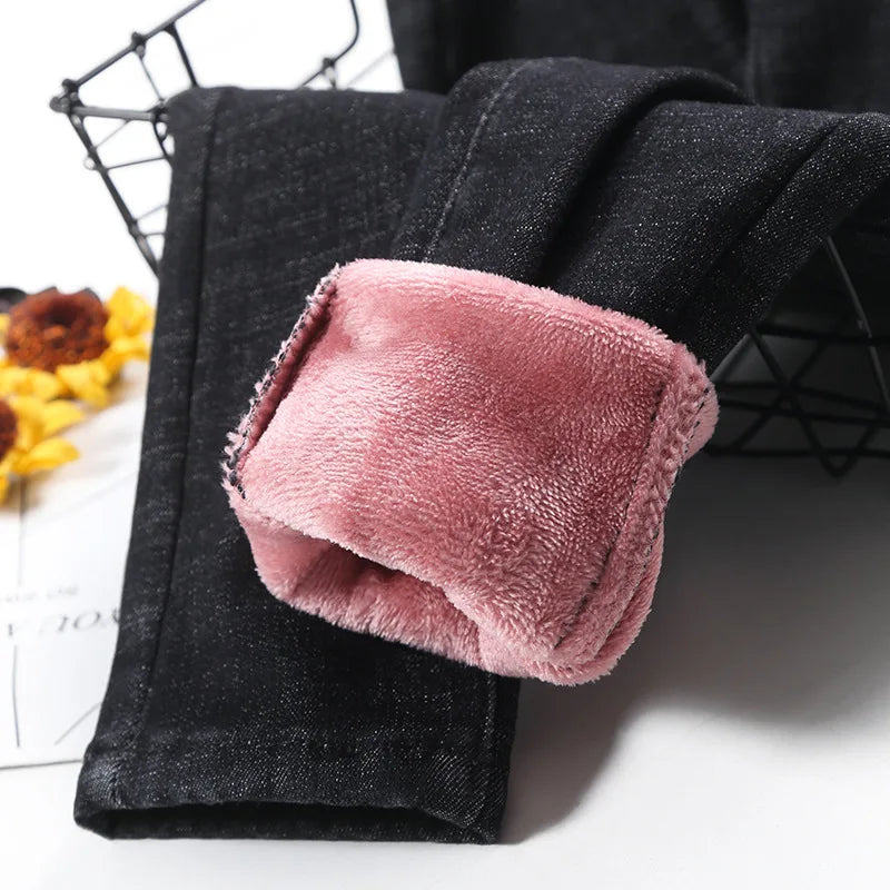 2023 Mujeres Jeans Térmicos Invierno Nieve Cálido Felpa Elástico Jeans Señora Skinny Espesar Polar Denim Pantalones Largos Retro Lápiz Pantalones