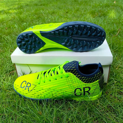 Nuevas botas de fútbol para hombre, de césped artificial, para interior, con clavos largos y tobillo alto, botas de fútbol para campo, botas de entrenamiento ultraligeras para fútbol sala.