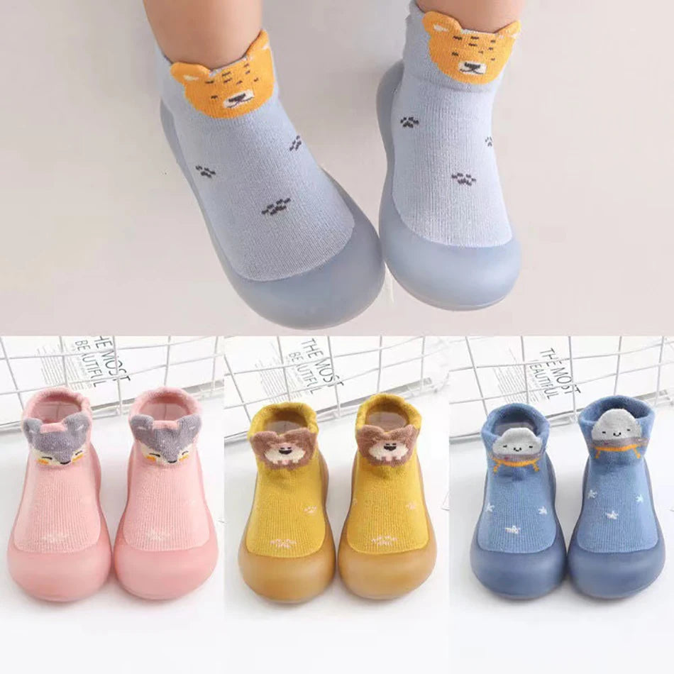 Cute and Comfy Cotton Newborn Baby First Walkers Socks Baby Soft-Soled Indoor Casual Shoes Breathable and Non-Slip Baby Shoes