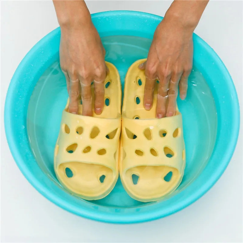 Summer Fashion Slippers Women's Shoes Cloud Slippers For Men Home Flat Sandals Massage Flip Flops Couples Bathroom Indoor Slides