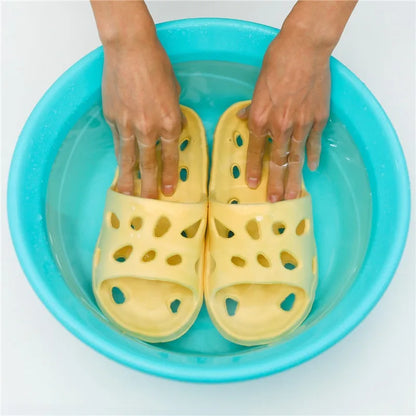 Summer Fashion Slippers Women Shoes Cloud Slippers For Men Home Flat Sandals Massage Flip Flops Couples Bathroom Indoor Slides