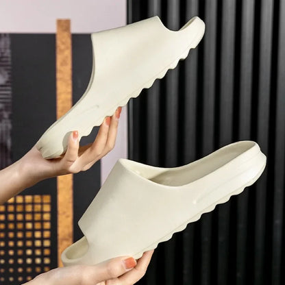 Zapatillas de moda para mujer, planas, ligeras, de EVA, para el baño, cómodas, para parejas, para interiores y ducha.