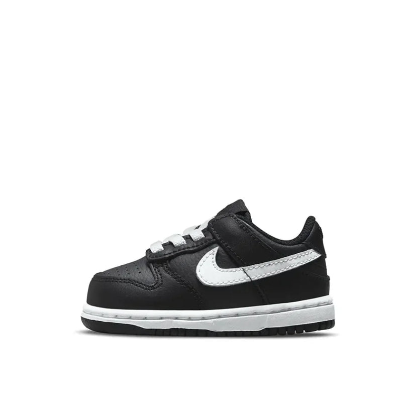 Zapatillas Nike Dunk para niños: cómodas, antideslizantes, con amortiguación, resistentes al desgaste y de corte bajo para bebés y niños pequeños. 