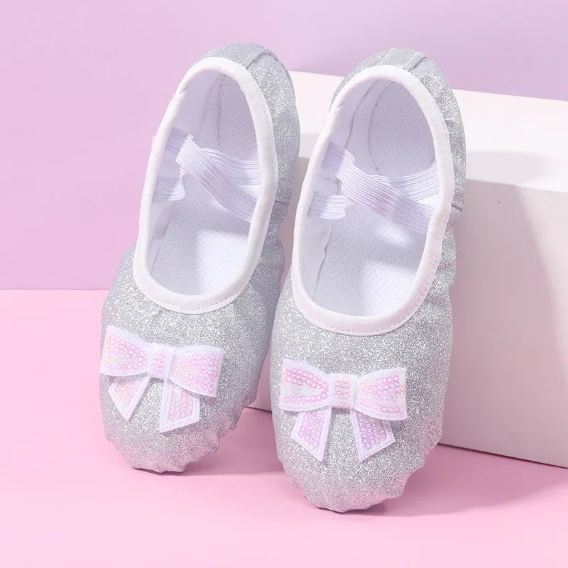 Children's Dance Shoes Soft Sole Training Shoes Children's Ballet Dance Shoes Girls' Chinese Dance Performance Cat Claw Dance