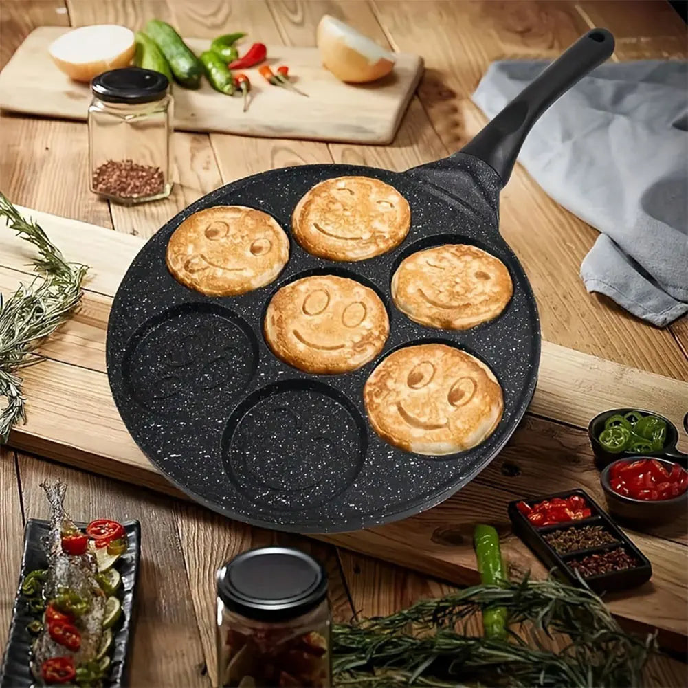 7/4 Cup Smiley Face Pancake Pan 100% Non-stick Griddle Pancake Maker Pancake Crepe Frying Pan Griddle Mini Pancakes Maker