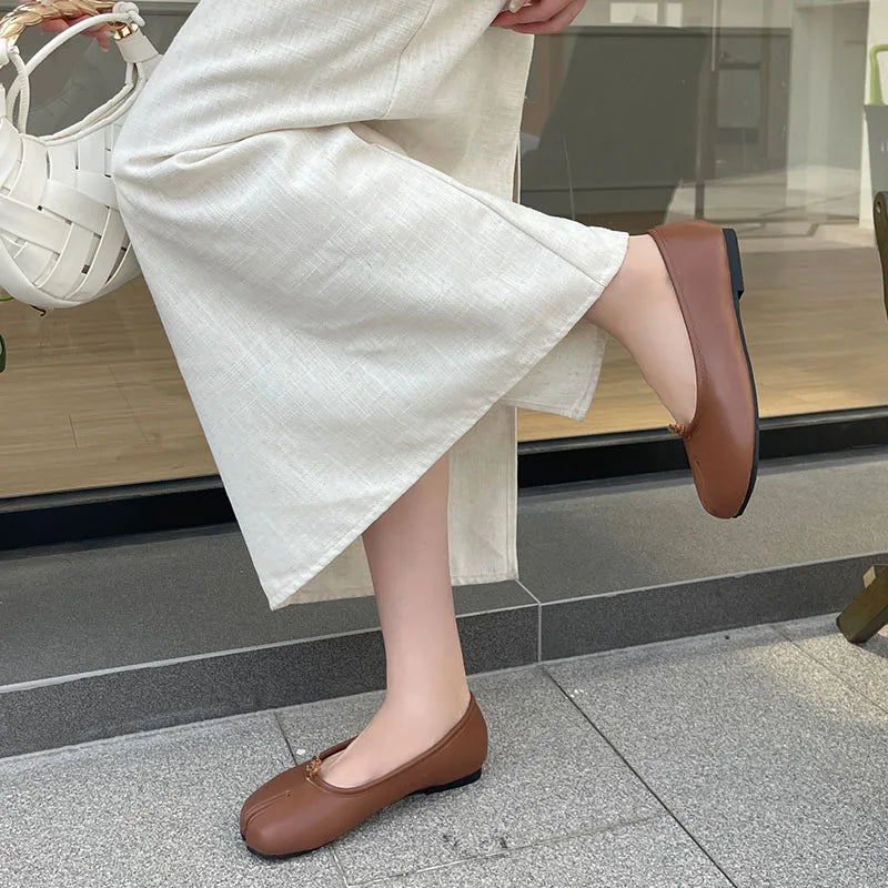 Women Flats Tabi Ninja Shoes Woman Ladies Microfiber Leather Comfy  Flats Split Toe Slippers Soft Bottom Loafers Solid Brief La