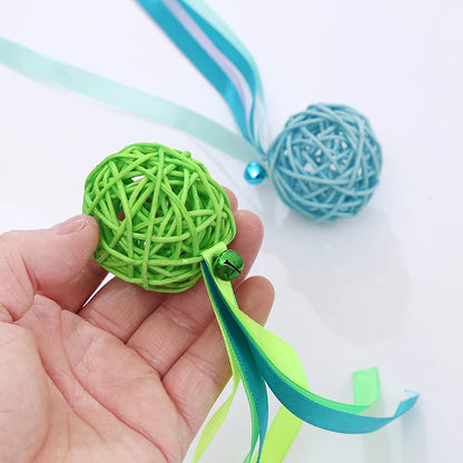 Juguete para gatos, serpentina de bolas de ratán multicolor, campana de cola, juego interactivo, suministros para mascotas