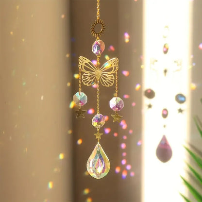 1 atrapasol de cristal con forma de mariposa: prisma de cristal que refleja luces para la decoración del hogar, el jardín y el automóvil.