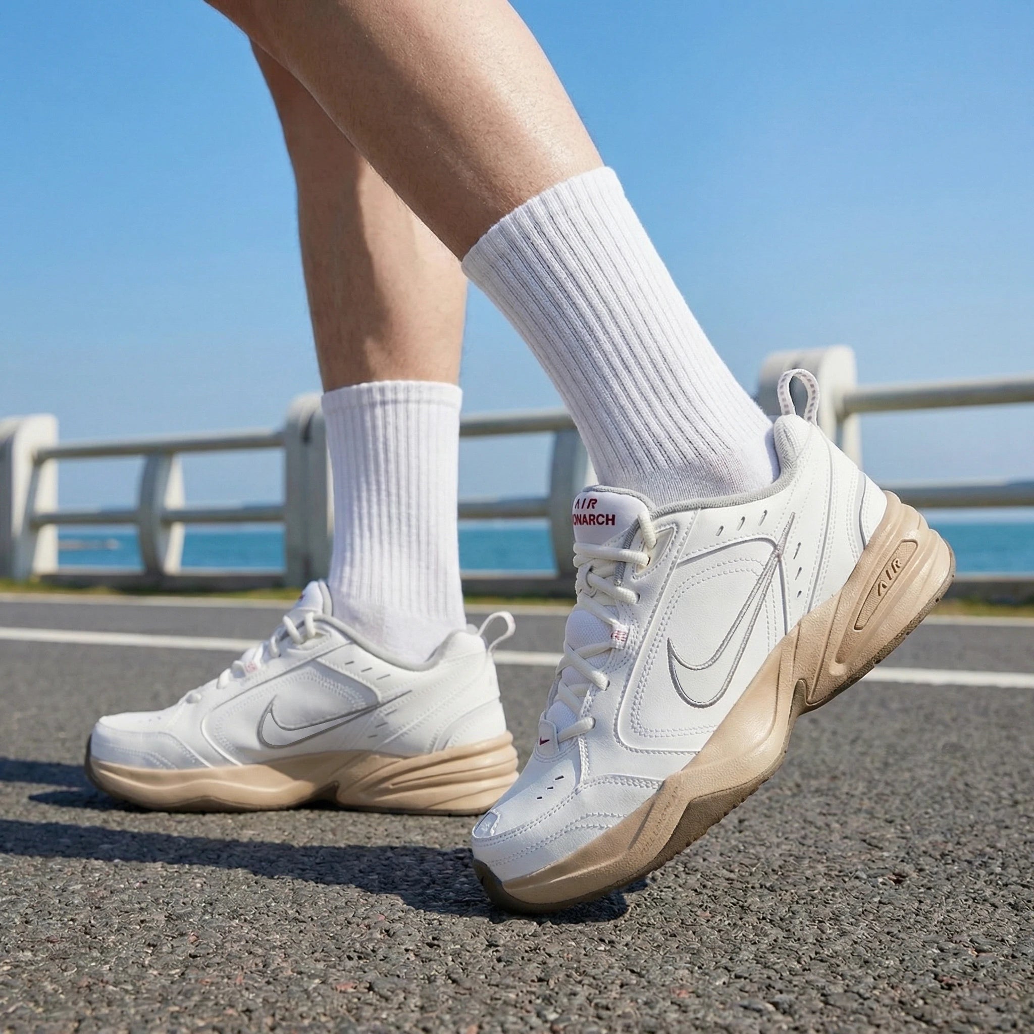 Nike Men's Shoes Air Monarch Iv Lightweight Casual Sports Shoes Breathable Cushioning Running Shoes
