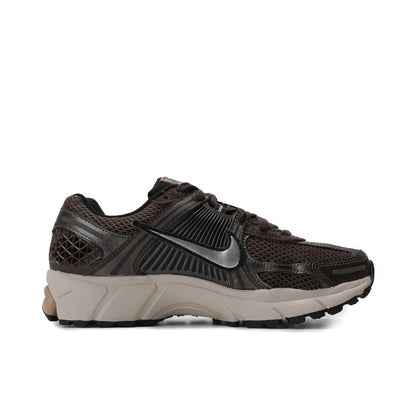 NIKE 2024 Women's W NIKE ZOOM VOMERO 5 Casual Sneaker Sports Shoes FN6742-201