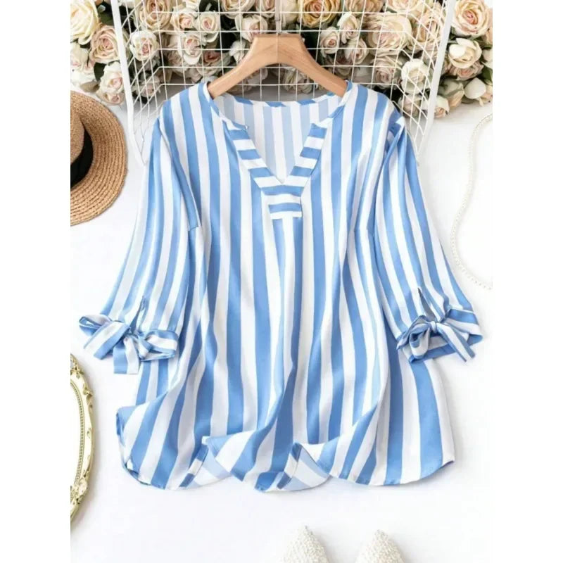 Plus Size Woman Fashion Spring Plaid T-shirt V-neck Jumper Light Breathable Tops European and American Style Beach Travel Clothe