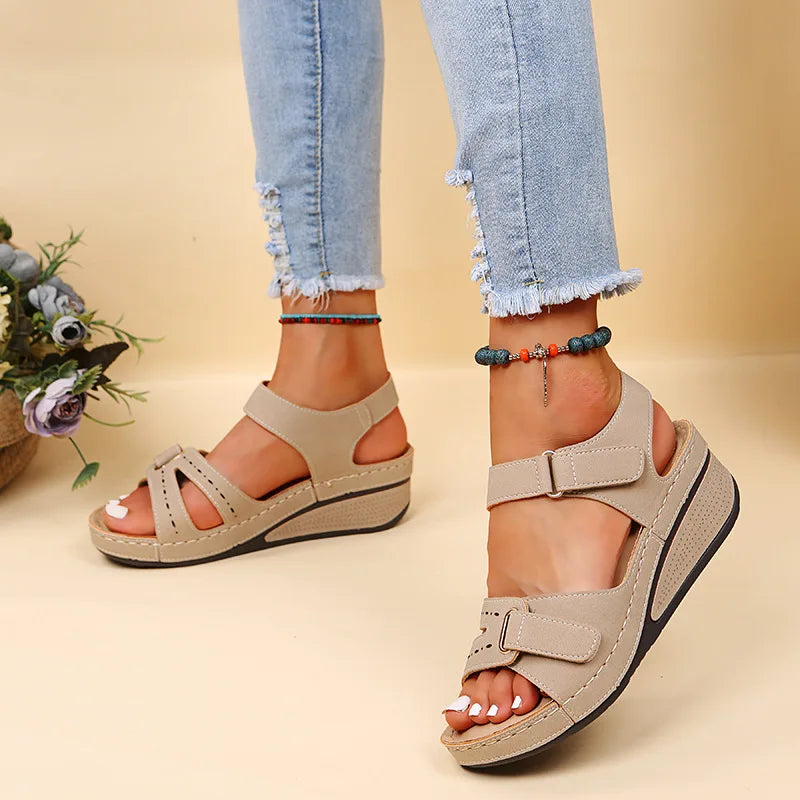 Summer Women Sandals Vintage Roman Sandals Female Fashion Non-Slip Beach Shoes Open Toe Walking Women Shoes